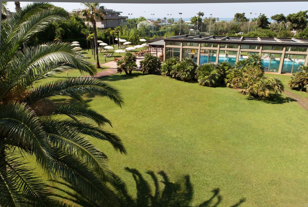 Hotel Villa Undulna - Terme Della Versilia Cinquale Exterior foto