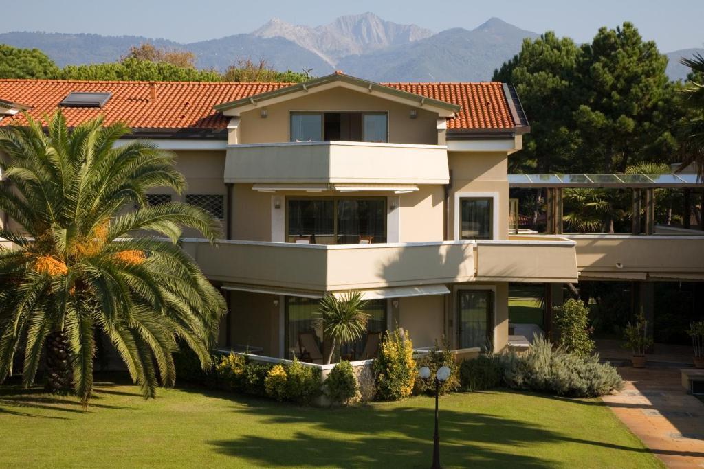 Hotel Villa Undulna - Terme Della Versilia Cinquale Exterior foto