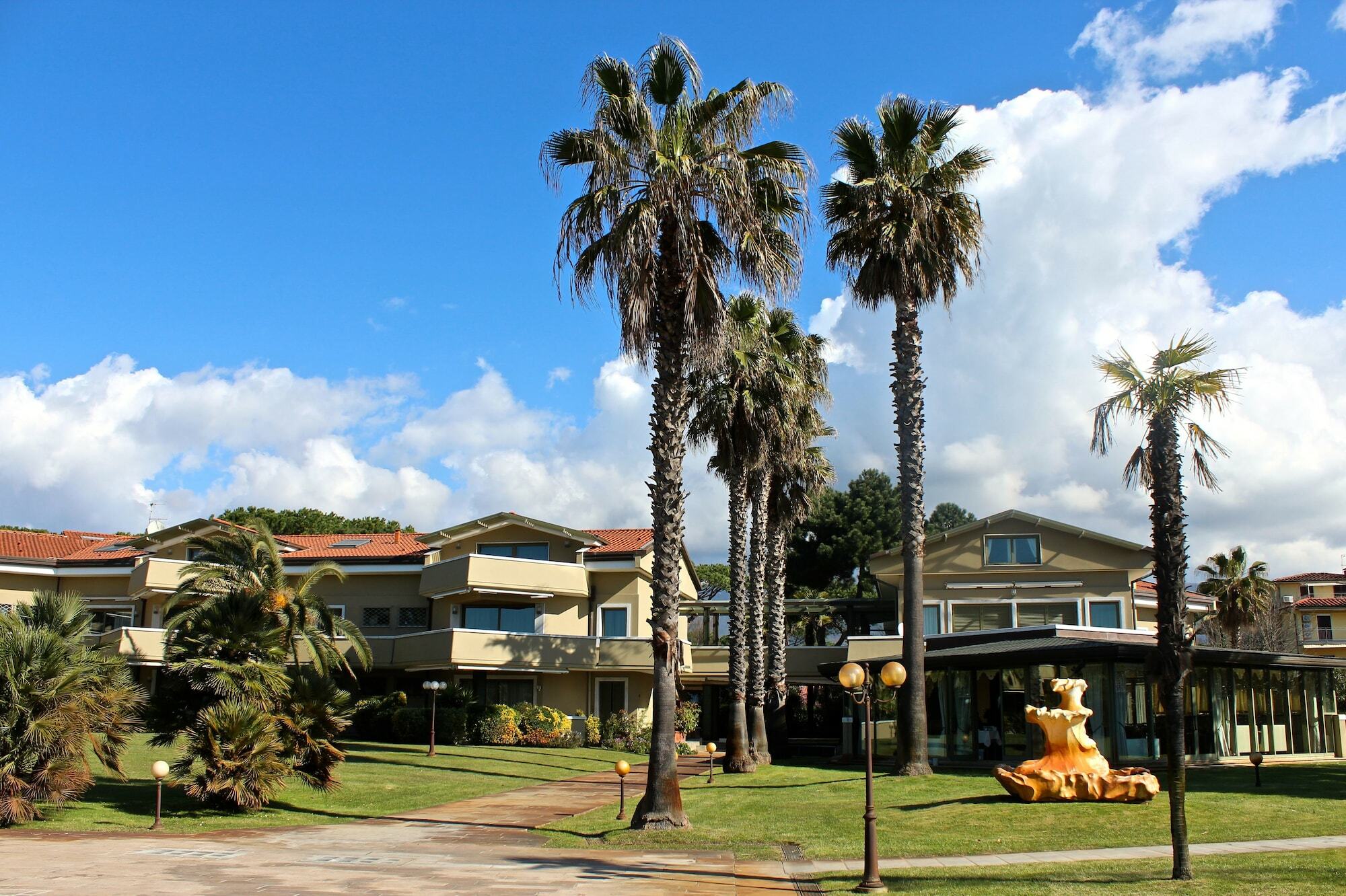 Hotel Villa Undulna - Terme Della Versilia Cinquale Exterior foto